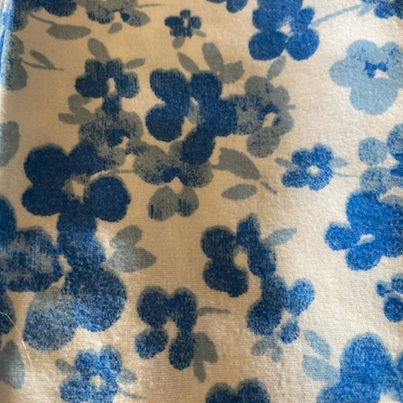 4 prs TWIN PILLOWCASES * 2 softest microfiber * 1 cotton/poly * 1 cotton flannel - Picture 7 of 10